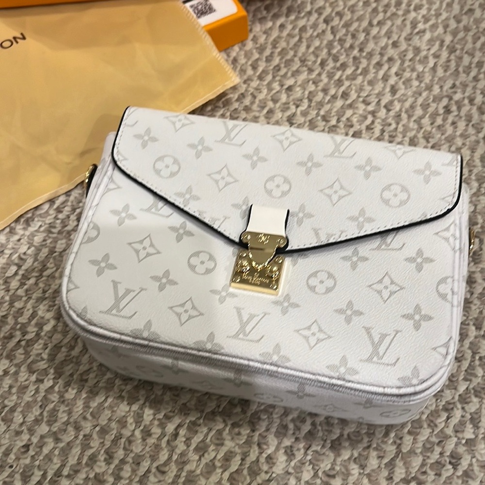 White crossbody
